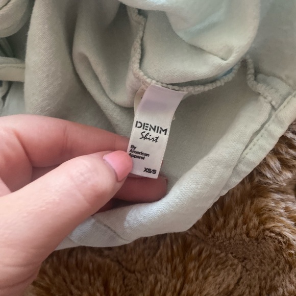 American Apparel cropped denim short sleeve button down with tie - Picture 7 of 8